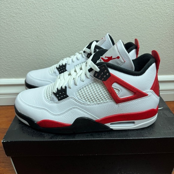 Air Jordan 4 Retro Red Cement Size 11 - Picture 1 of 9